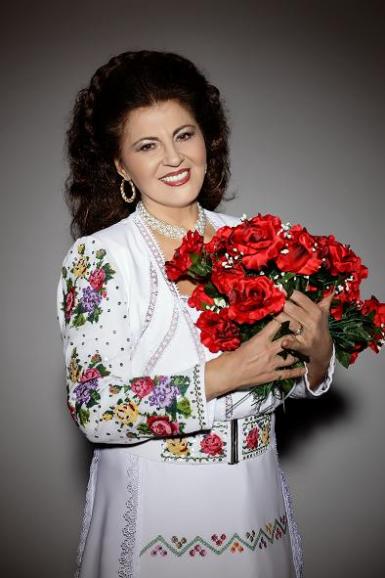 poze aniversare irina loghin la sala palatului