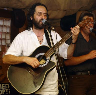 poze concert adrian bezna i marius matache suceava