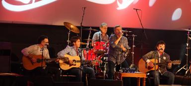 poze concert holograf la sala polivalenta
