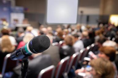 poze conferinta noutati privind achizitiile publice