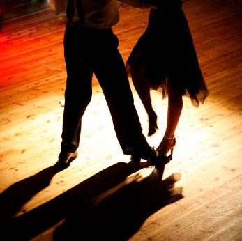 poze dance with me