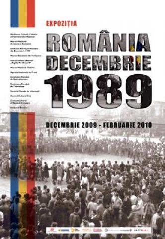 poze expozitia romania decembrie 1989 la muzeul national de istorie