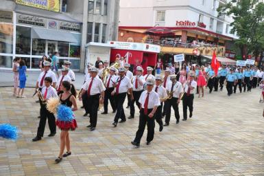 poze festival international fanfara si majorete pitesti 2014