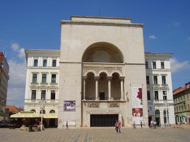 poze gala de opera si opereta