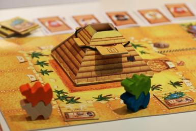 poze seara tematica premiul spiel des jahres 2014 camel up 