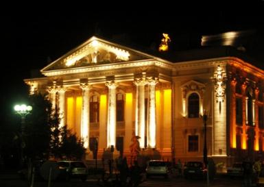 poze spectacole ale teatrului de stat oradea in luna septembrie