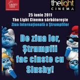 poze ziua internationala a strumpfilor la the light cinema