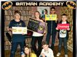 poze absolvent batman academy