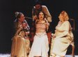 casatoria la teatrul bulandra