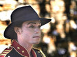 concert in memoria lui michael jackson cu sosia lui earnest valentino