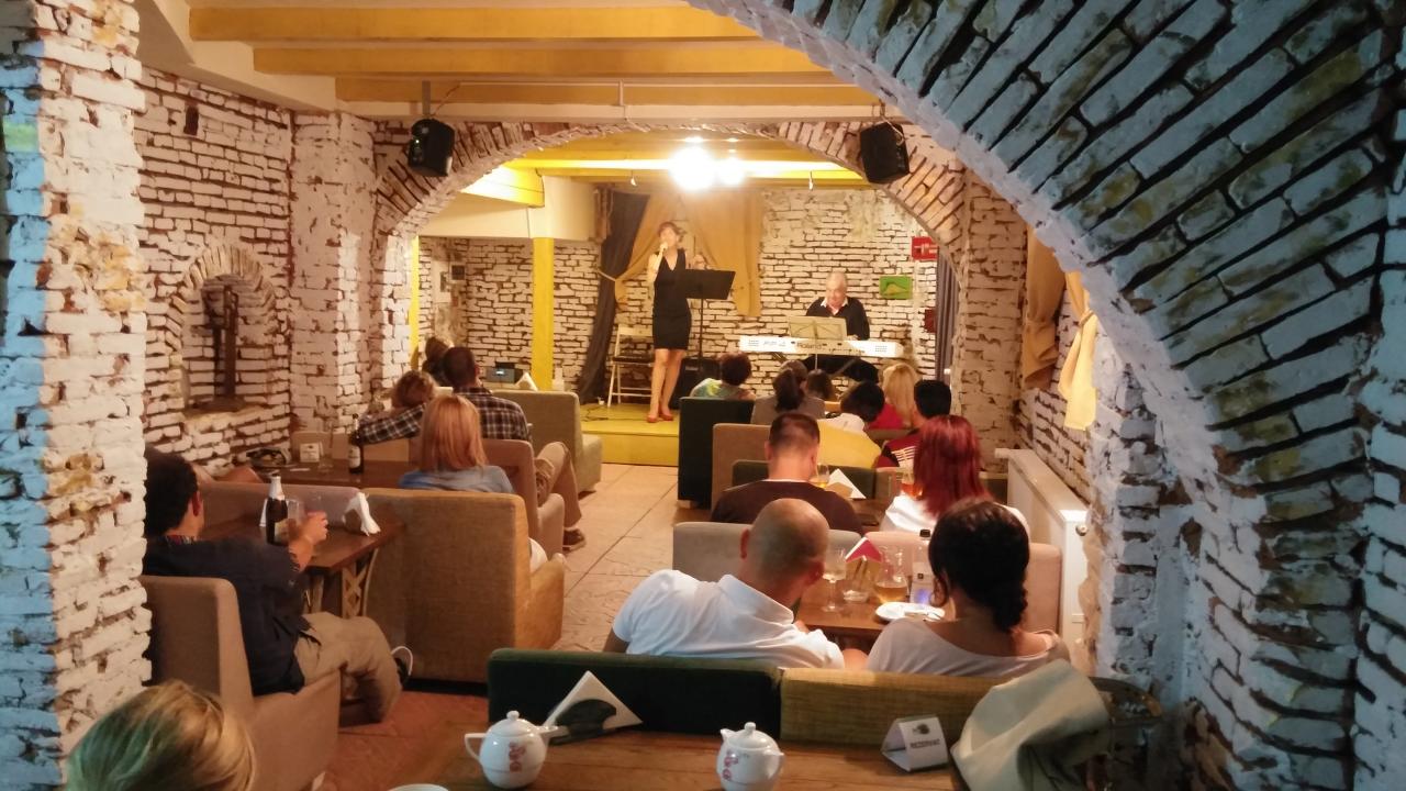 "LA BOHEME" French Swing Jazz & Live