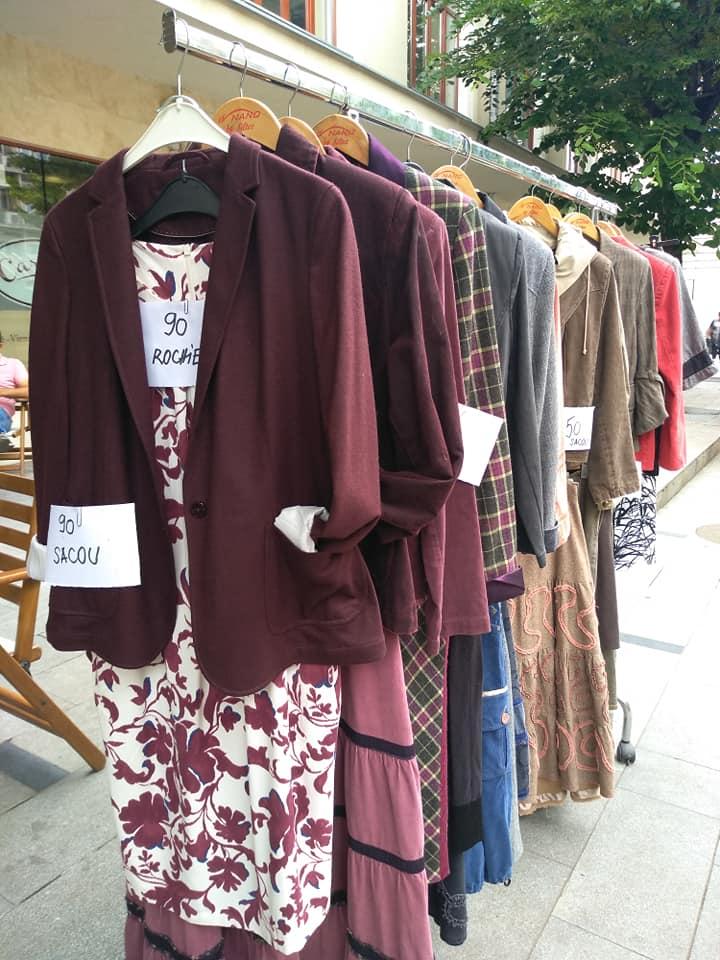 Targul « VINZI SI CUMPERI » pe Platoul Piata Amzei