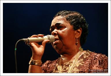 poze cesaria evora la sala palatului 