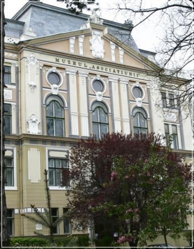 poze absolventi cu care ne mandrim trei generatii