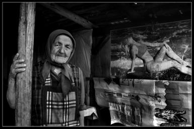 poze aniversarea existentei de doua decenii a galeriei euro foto art