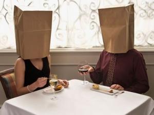 poze blind date in hafen cafe