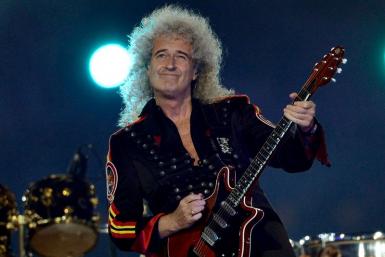 poze brian may chitaristul trupei queen concerteaza in romania