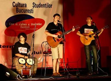 poze concert marius matache si folk band imperfect in big mamou bucuresti