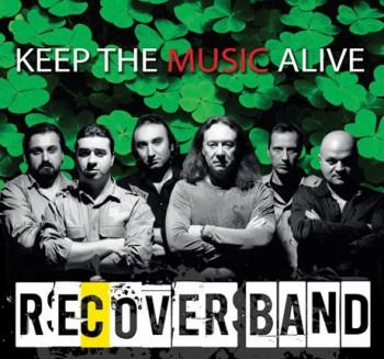 poze concert recover band in yellow club