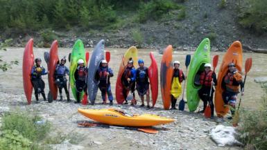poze curs caiac white water pe raul buzau
