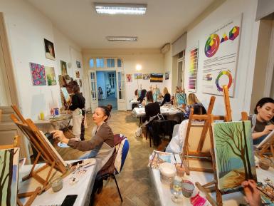 poze curs de pictura in culori acrilice la sediu