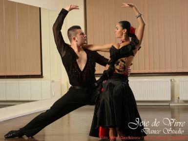 poze cursuri de tango argentinian pentru incepatori