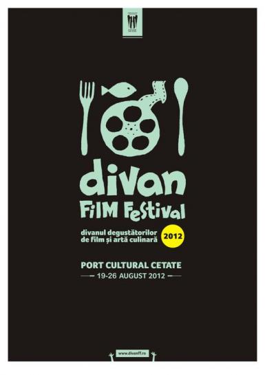 poze divan film festival la port cetate