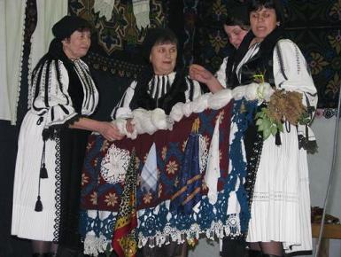 poze festivalul datina strabuna pe secas