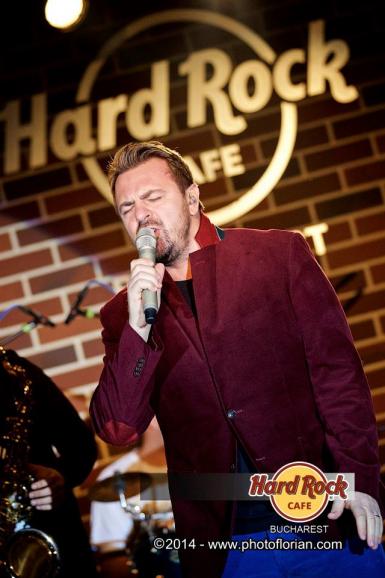 poze horia brenciu hb orchestra hard rock cafe bucuresti