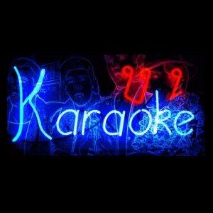 poze karaoke night in one bar