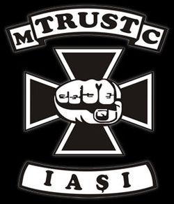 poze intrunire moto mc trust prezinta east romanian bike week