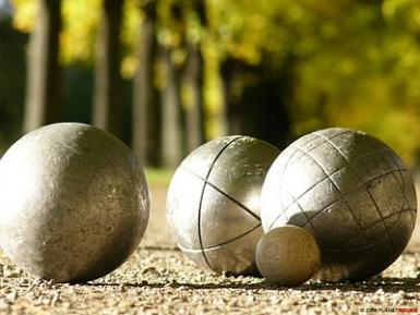 poze petanque la gradina botanica