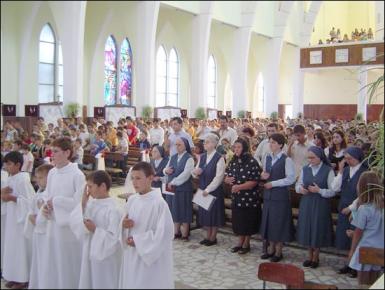 poze procesiunea religioasa de sfantul dumitru