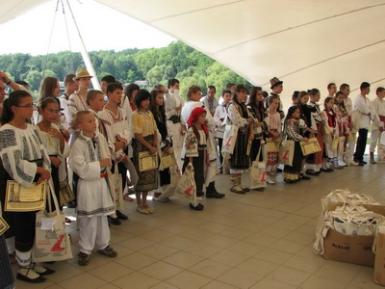 poze targ de mestesuguri traditionale