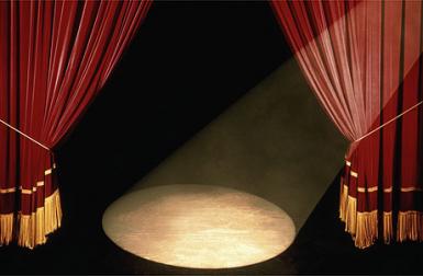 poze teatru chemarea lui matei