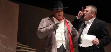 poze teatru puricele in ureche