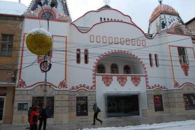 poze teatrul de arta deva in turneu lateatrul na ional cluj 