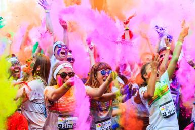 poze the color run mamaia 2014