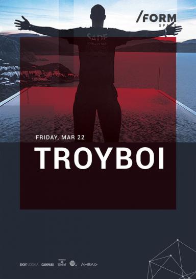 poze troyboi at form space
