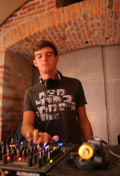 poze van graph kfe goes deep cu snaz