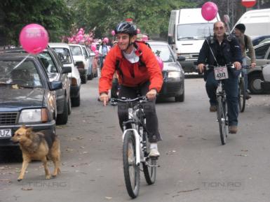 poze verde pentru biciclete continua turele banatene