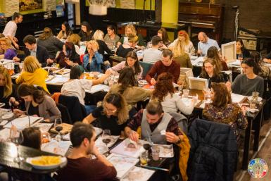 poze wine paint night out journey pub