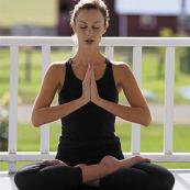 poze yoga ca actiune 
