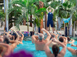 poze aqua gym in piscina principala din zona the palm therme