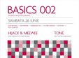 basics 002 in base cafe terrace