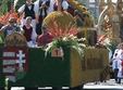 caravana florilor