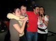 poze karaoke party in caffe tabiet i