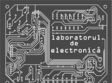 laboratorul de electronica cu rufi live synth la patrudouazeci