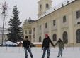 patinoar si luna viitoare in piata mare