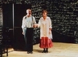 scaunele la teatrul bulandra din bucuresti